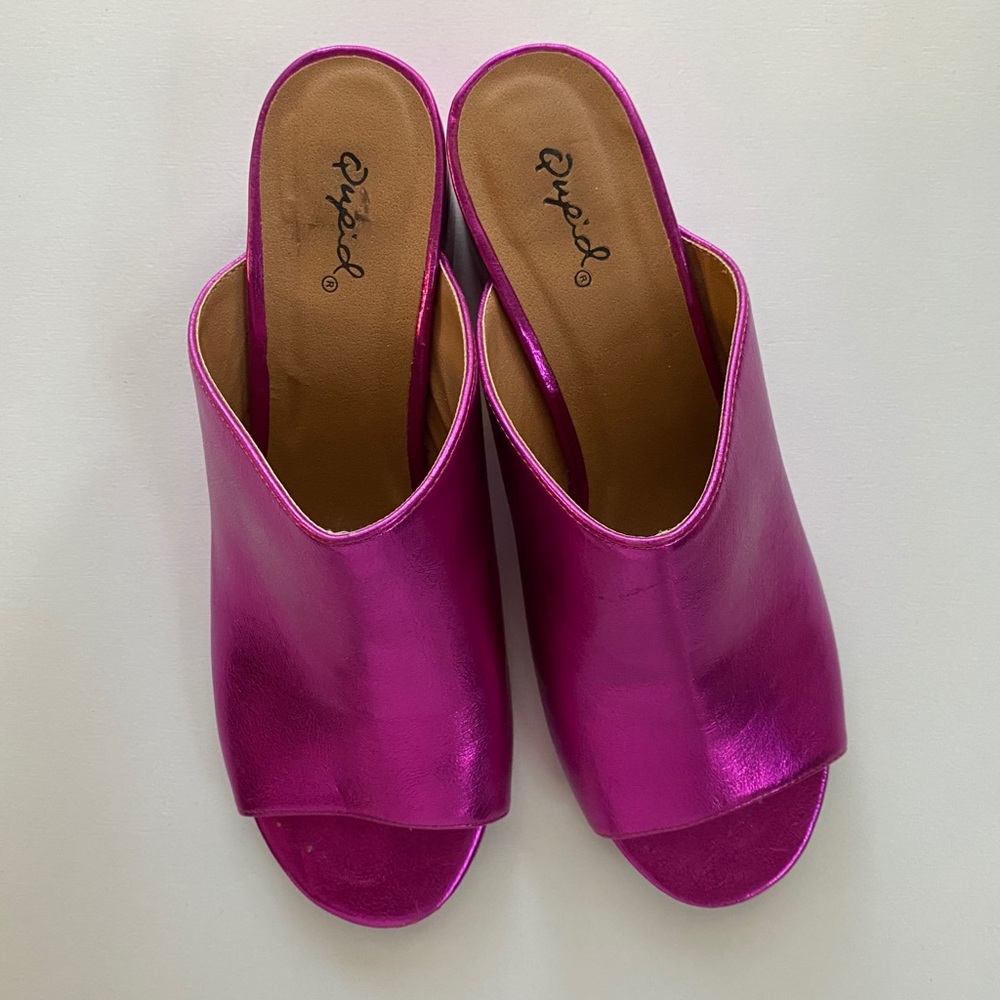 Qupid Hot Pink Mules